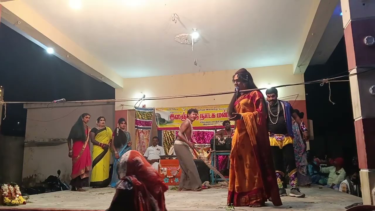 ஜமீன்தாரின் அரண்மனைக்கு குடிமக்கள் வேலைக்கு வர மறுத்ததால் ஜமீன்தார் செய்யும் அட்டகாசம்