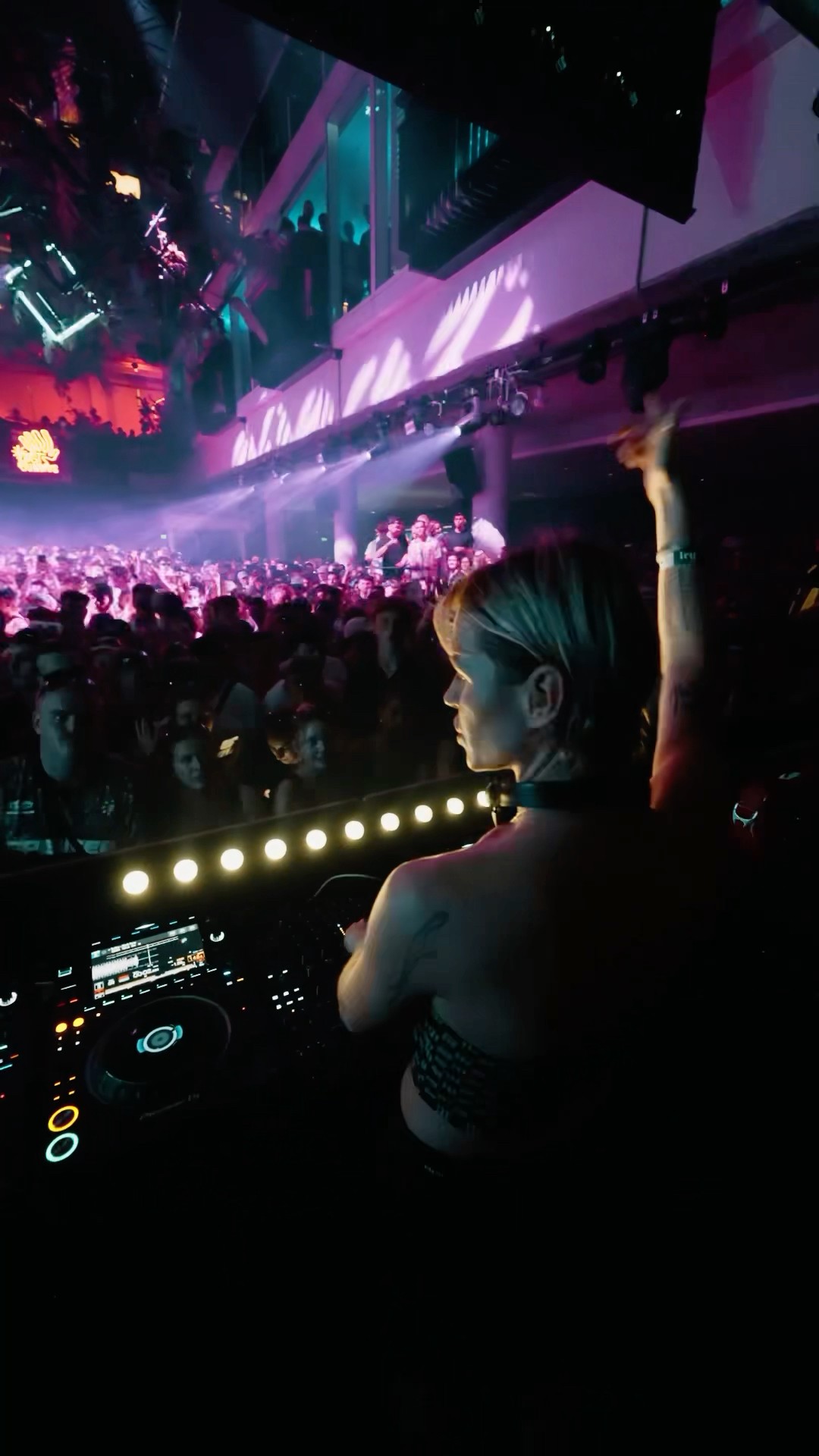 Track ID: KI/KI  \u0026 Storm Mollison - Getting Ready For The Party #newmusic #dance #dj #live