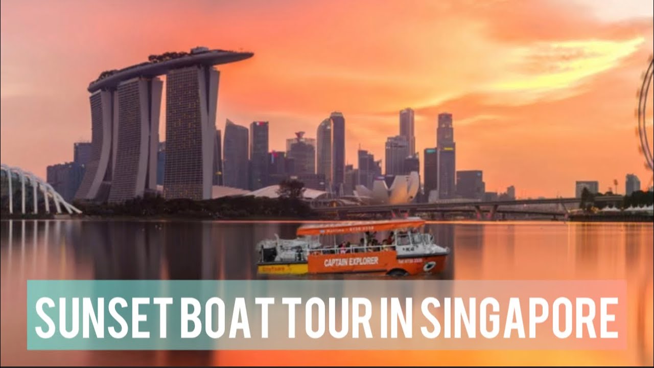 Touring Singapore on a boat that rides on land and Sea - A sunset boat Cruz 🌅🛥️
