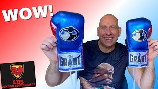 First Look and UNBOXING Of These CUSTOM COLOURS GRANT BOXING GLOVES