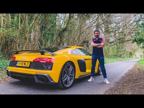 new-audi-r8-v10-performance-2019-first-drive-review!