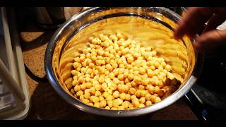 How to prepare Hummus طريقة عمل الحمص - طريقة عمل الحمص بالطحينة الاصلية علي الطريقة اللبنانية