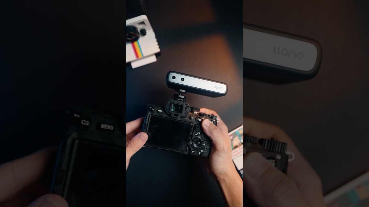 Это похоже на батарею с V-образным креплением, НО это не она.