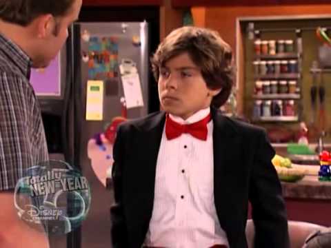 Jake T. Austin - Wizards Of Waverly Place S02E11