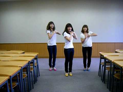 japanese girls  SNSD Gee dance cover