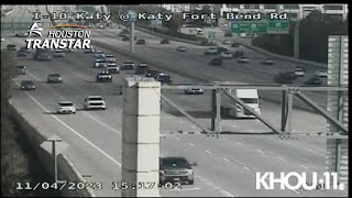 18-wheeler leads law enforcement on chase in Houston area