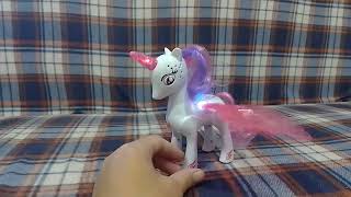 Пони, Которая Умеет Светиться И Играть Мелодию