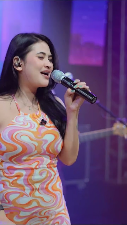 Tobat kapok lombok kadang lurus kadang menggok - Santri pekok uci Farantika #shorts
