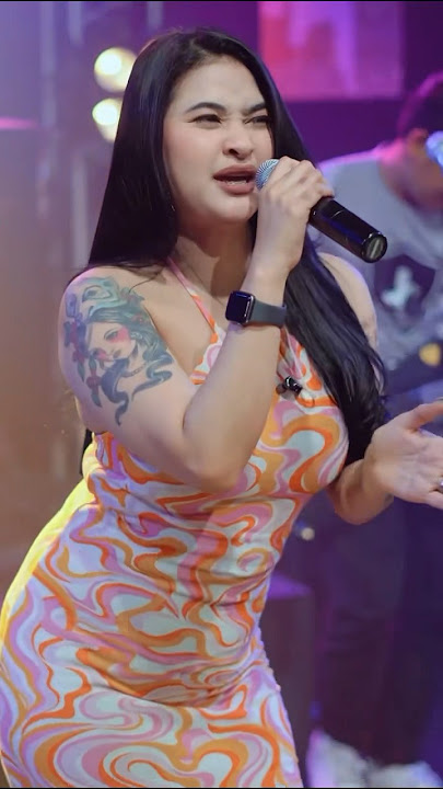 Tobat kapok lombok kadang lurus kadang menggok - Santri pekok uci Farantika #shorts