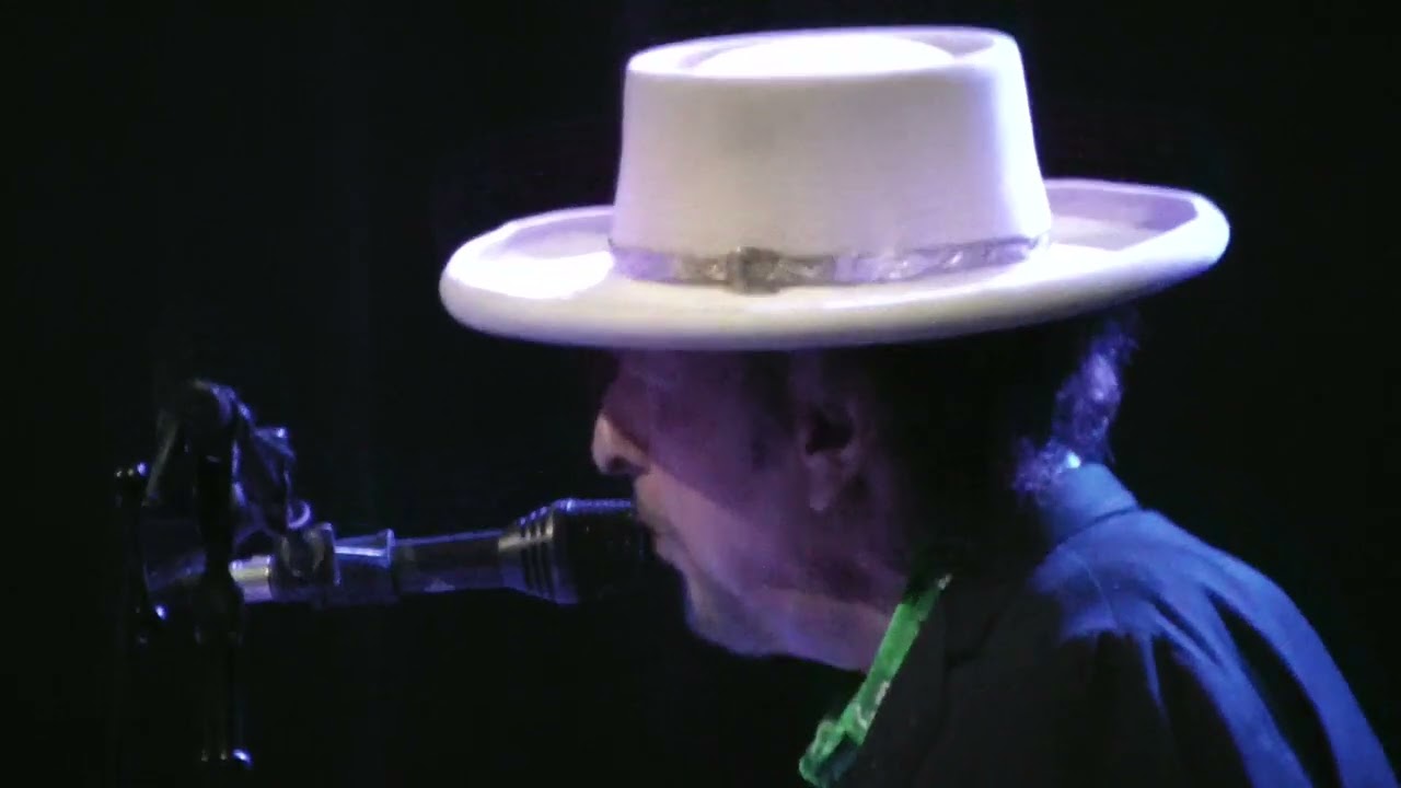 Bob Dylan - "Desolation Row" @ Rockhal Esch/Alzette (Luxembourg) 21.10.2011