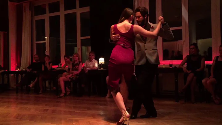 Natasha Lewinger y Haris Mihail 1/5 bailan un Tang...