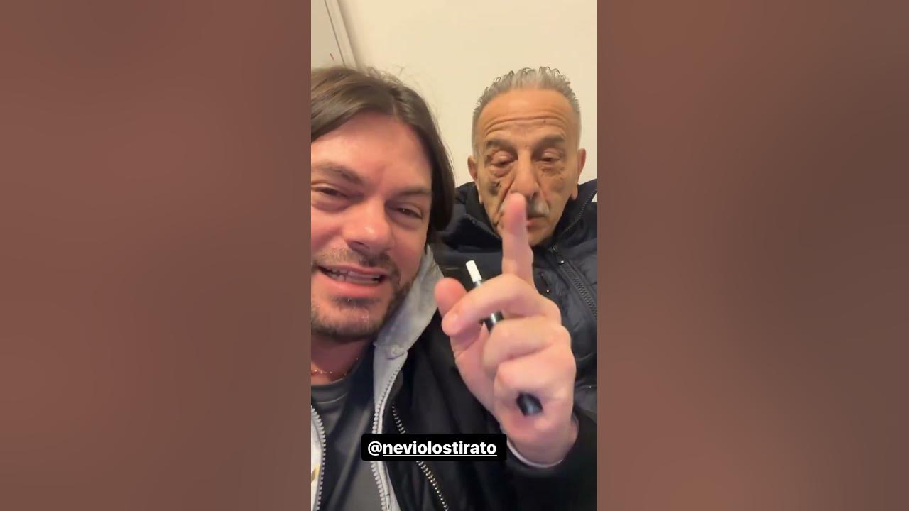 Filippo Champagne sfotte il nuovo taglio di capelli di Nevio lo stirato 💸 YouTube Filippo Champagne sfotte il nuovo taglio di capelli di Nevio lo stirato 💸 YouTube