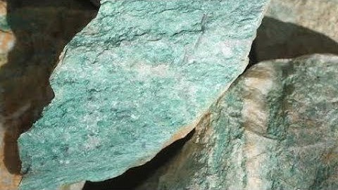 Acid Digestion of Geological Samples - A Glimpse