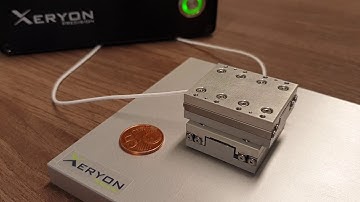 Fast moving XY piezo stage