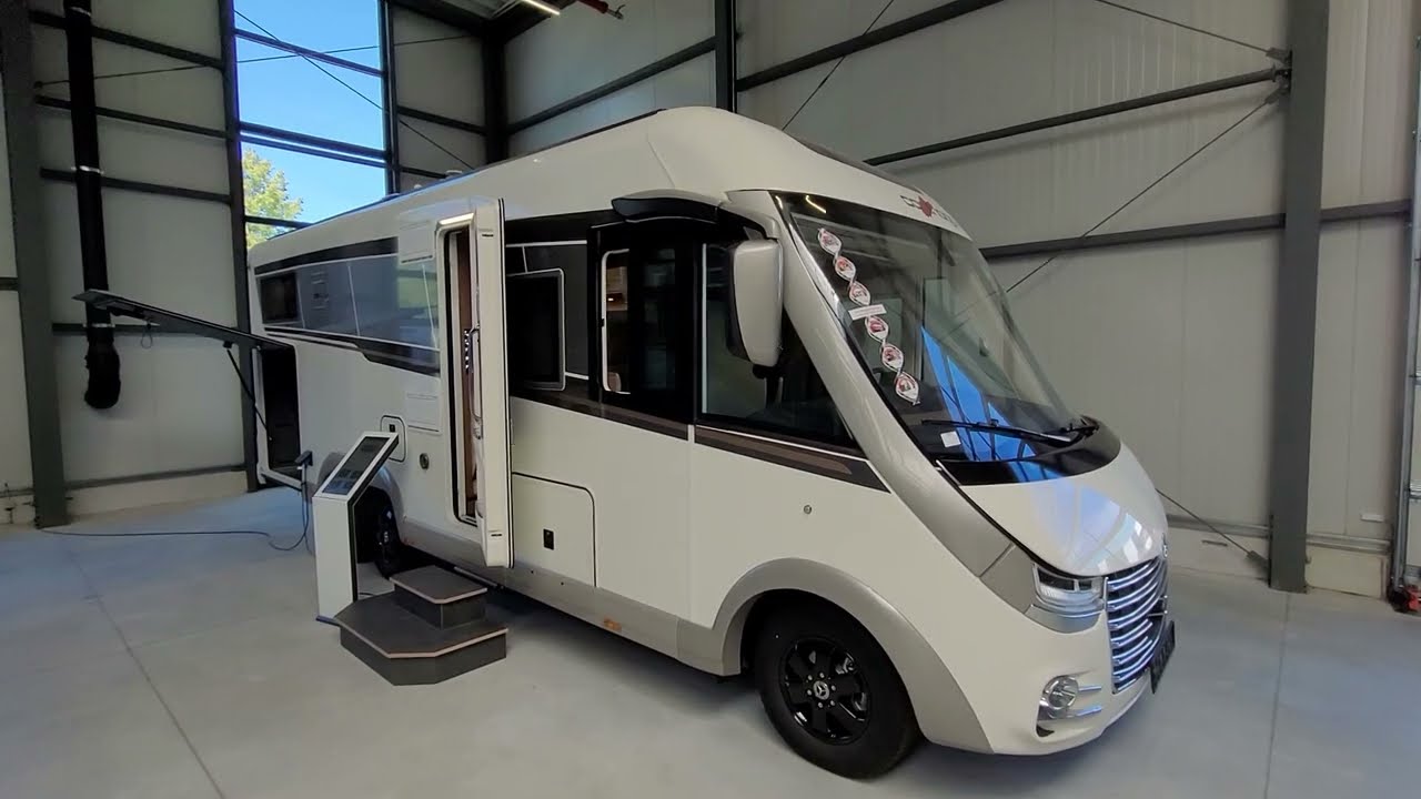 Caravan Center Bocholt | CARTHAGO Chic e-line I 50 LE DA . 3 Achsen und MB | 