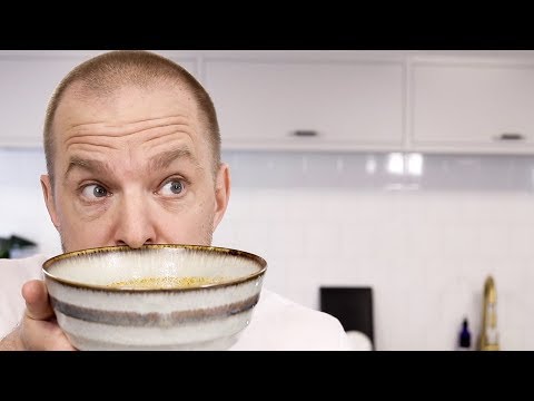 Video: Hur Man Gör Fläskgulash Med Tomatpuré