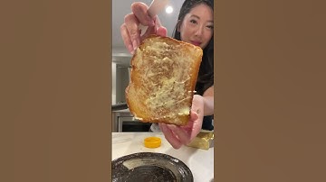 trying aussie vegemite for the first time