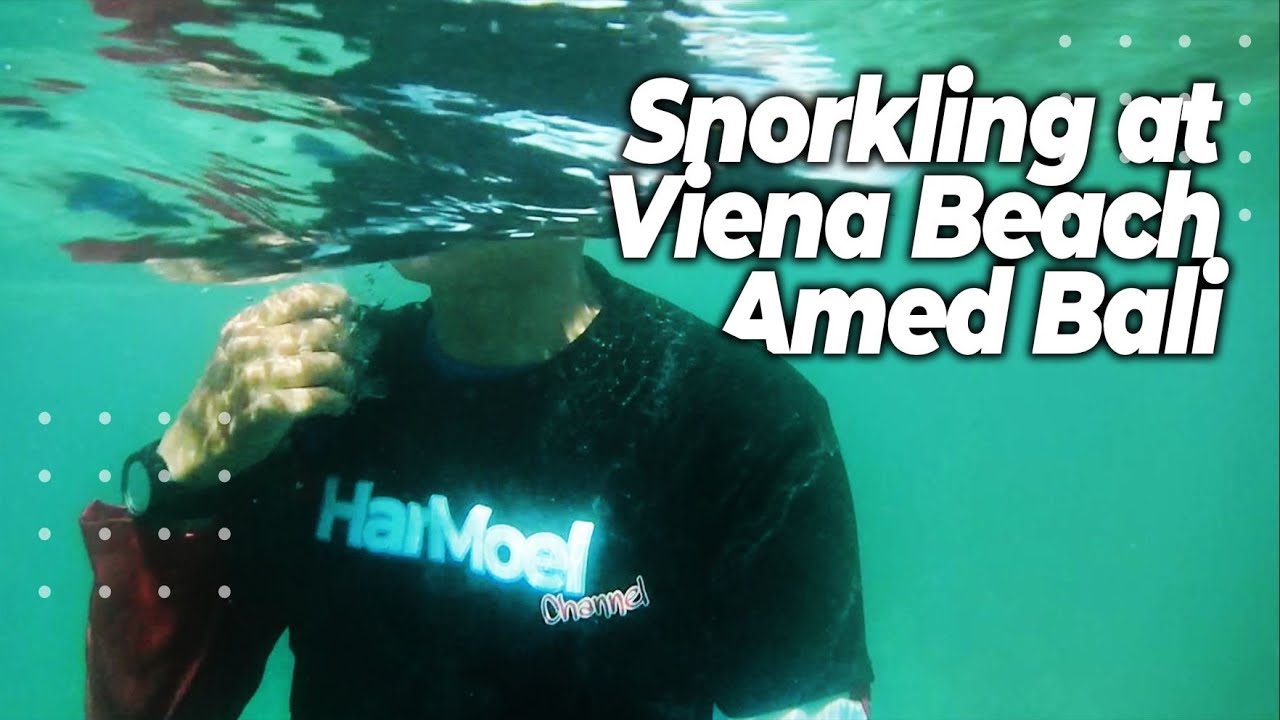 Snorkling at the beach of Daily Vlog HarMoelChannel Mercusuar Bali