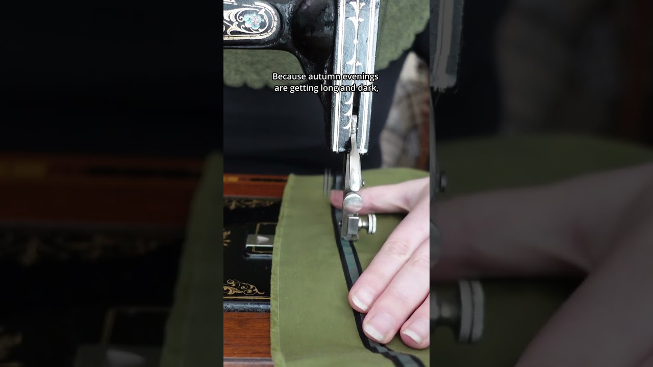 Making a Cosy Rain Cape ☔