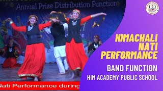 Himachali Nati performance during band function.