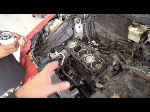 Vídeo: O que um mecânico pode consertar?