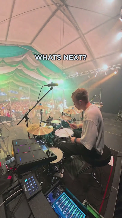 Sneaking in some POP PUNK Beats! 🥁😂 #Drums #Wiesn #halftime #fired #doubletime #playback #liveband