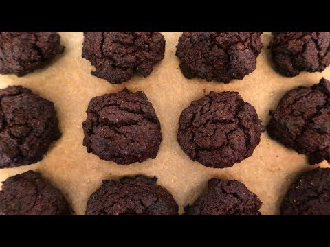 gluten-free-chocolate-cookies-recipe-|-dairy-free,-paleo-&-low-carb