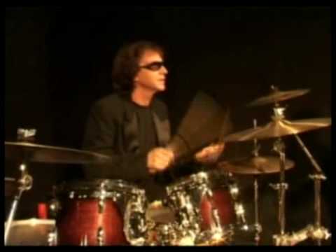 DRUM SOLOS "CRAZY DRUMS" Oscar D'Auria & Alejandro Sedano Boleadoras Bateria