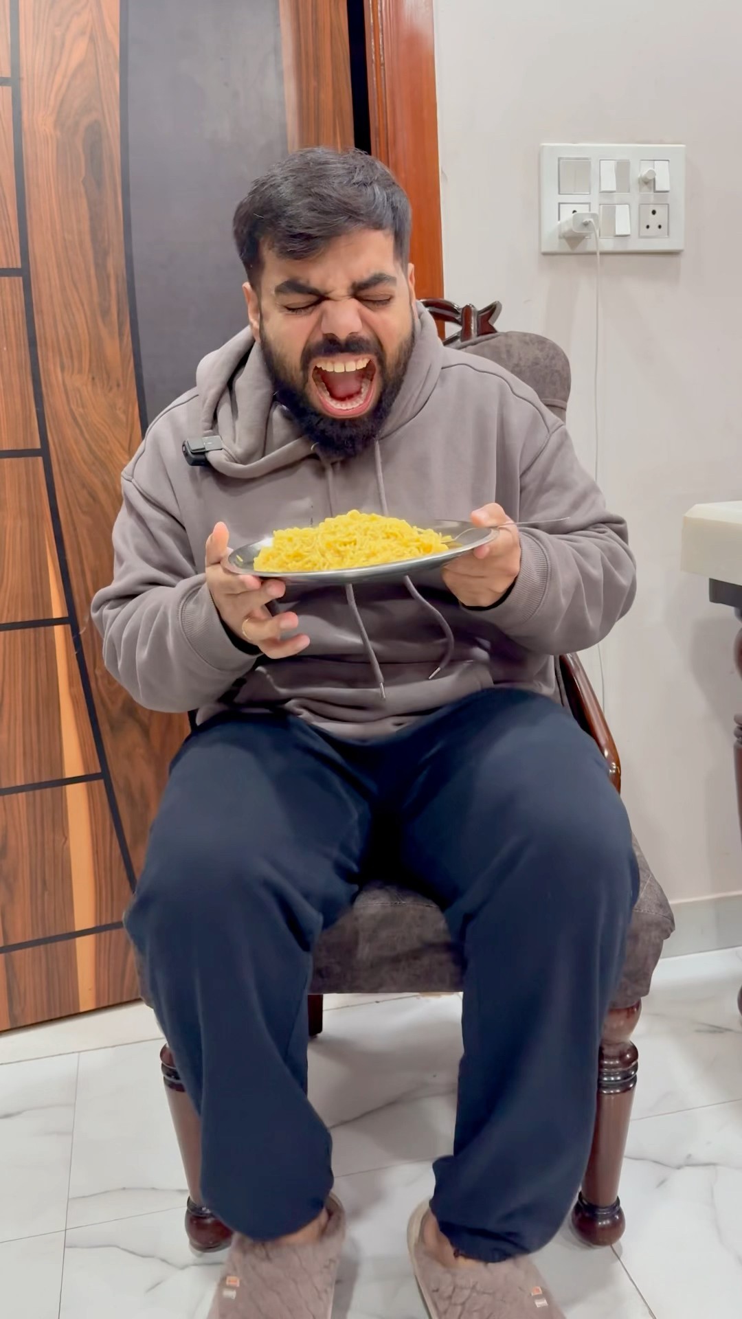 Ye sab kuch cake kesay bangaya #shorts #youtubeshorts #gauravaroravlogs