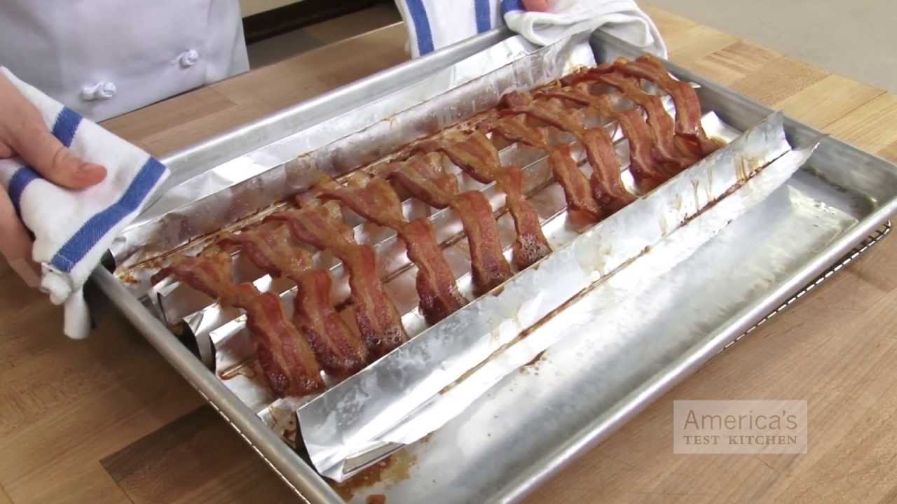 How to Form a Makeshift Roasting Rack Out of Foil for Crispier & Healthier  Oven-Cooked Bacon « Food Hacks :: WonderHowTo