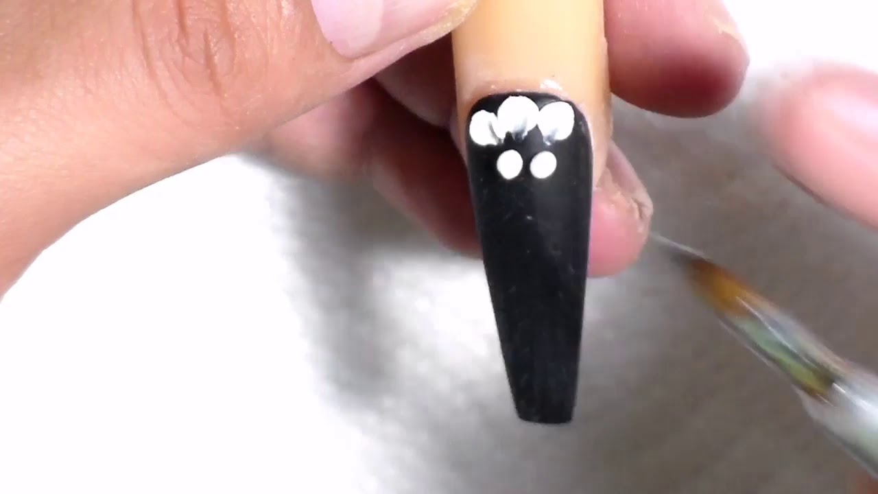 Featured image of post Uñas Acrilicas Color Negro Con Mariposas