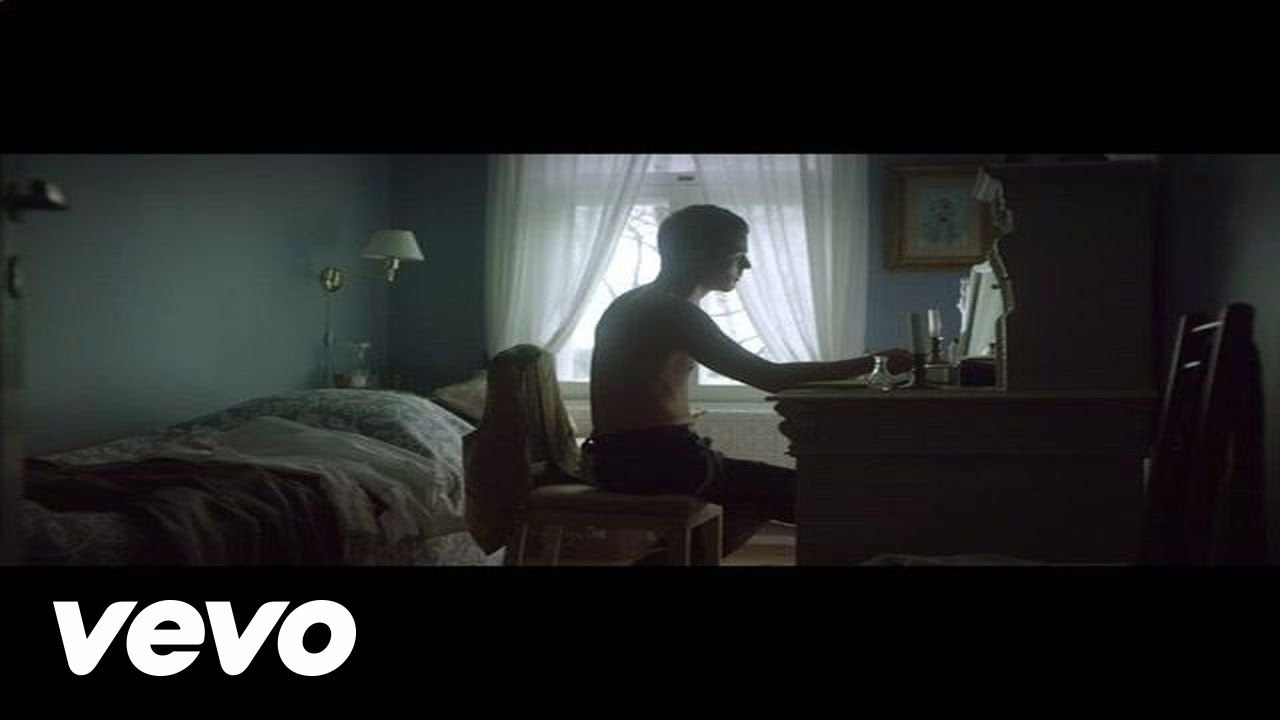 Olavi Uusivirta - Tuhat vuotta sitten ft. Pauliina Kokkonen Olavi Uusivirta - Tuhat vuotta sitten ft. Pauliina Kokkonen