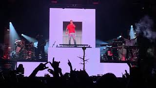 Download Lagu Machine Gun Kelly - LOCO (Hotel Diablo Tour 2019 Chicago) MP3