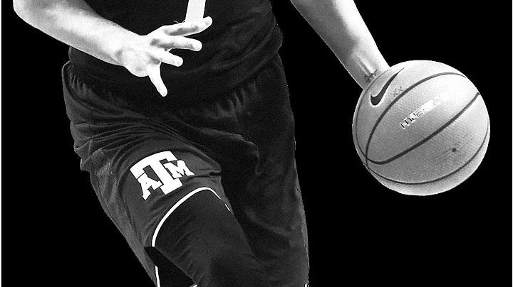 Chris Paul reportedly kicked Stephen Curry off the practice court before Game 6, but Warriors pla...