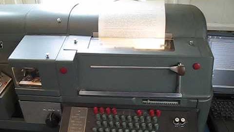 Model 28 ASR Teletype Demonstration 2 - Telephone Museum of PEI.