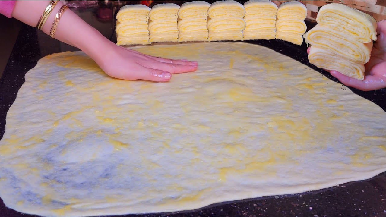 هذا مسمن مخمار معمر لي ينفعك فطبيلة فطور بلاتعب مورق ومقرمش ولذاذ❗️بطريقة طي عملية سهلة وسريعة👌