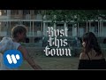 Miniature de la vidéo de la chanson Bust This Town