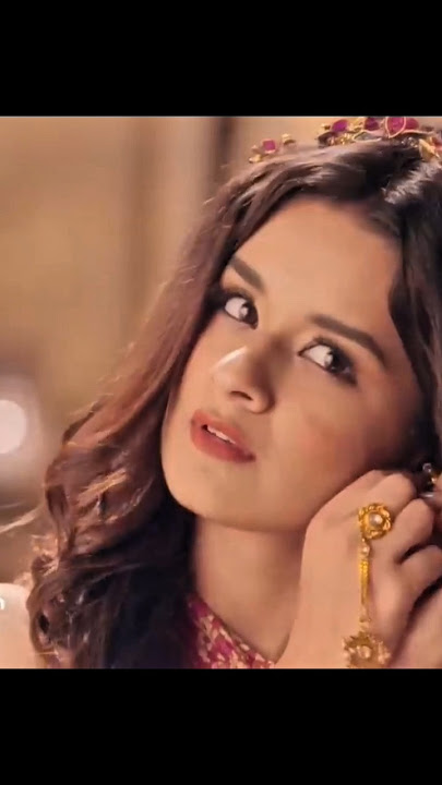 Mast Nazro 🫣 se Allah Bachae ☺️ !!