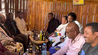 ይሁኔ በላይ - በባህር ዳር ከሚገኙት የቀድሞው የጎጃም ግሽ ዓባይ የኪነት ቡድን አባላት ጋር ተሰባስበን ተጨዋወትን። 2014 #ይሁኔበላይ #GishAbay