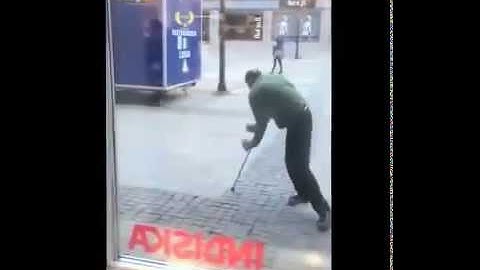 Bedragare i Sverige ...