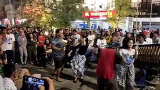 Jalan-jalan Ke Malioboro : Nyawer Angklung Rajawali Jogjakarta