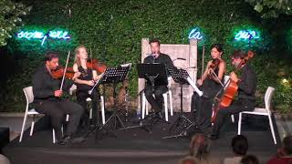 Mozart - Clarinet Quintet, K. 581  - 3. Menuetto - Anthony Friend & Philharmonia Chamber Players