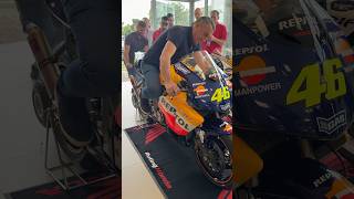 Honda Rc211V 2001 Valentino Rossi V5 Exhaust Sound