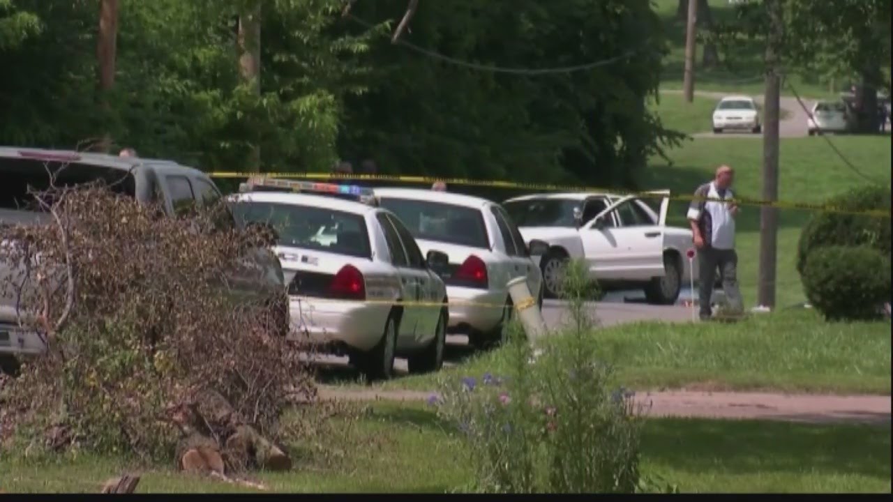 Kansas City officer killed after being shot while on-duty - YouTube