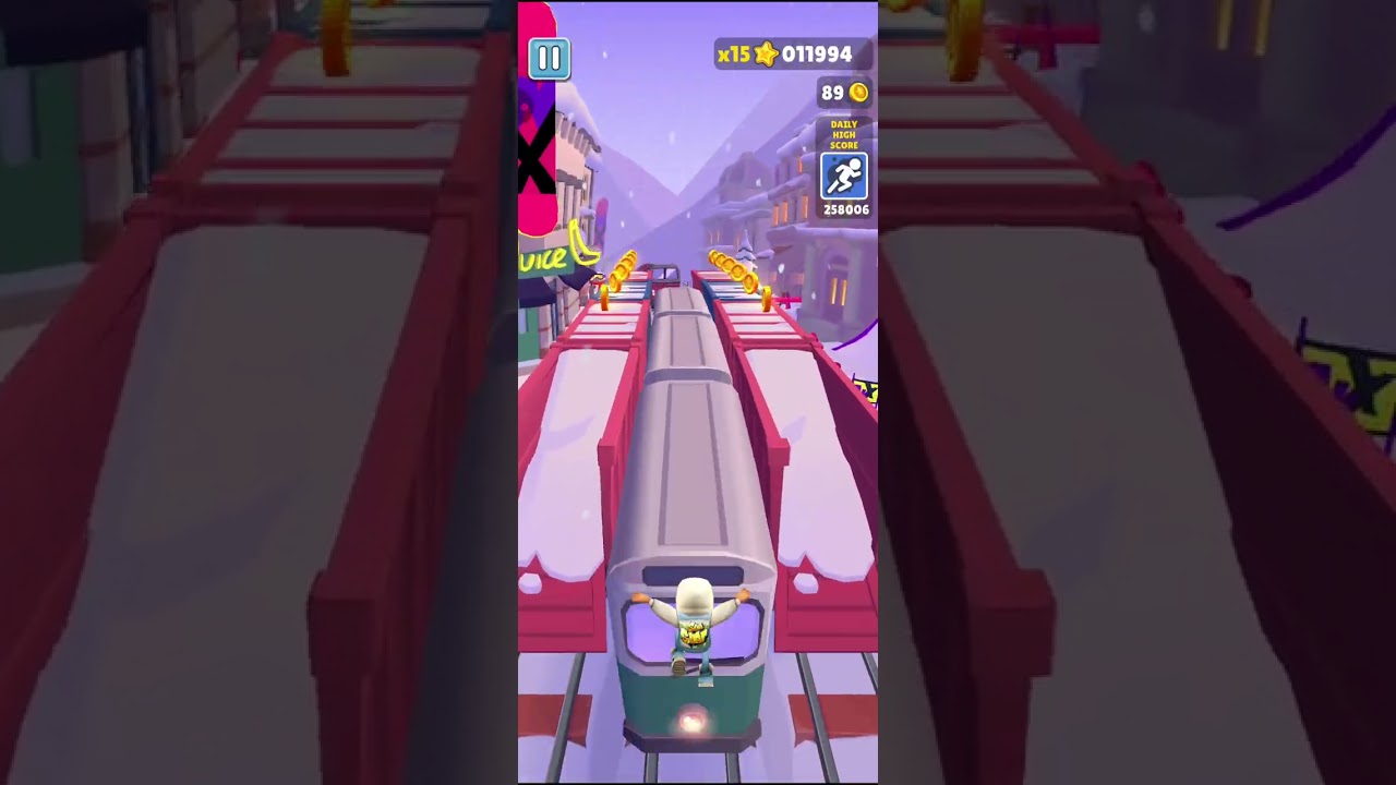 Playing subway surfers ❤️ subscribe 