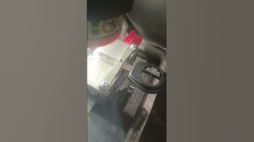 Suzuki swift key cutting SHERA AUTO KEY MAKER LAHORE 03324105575