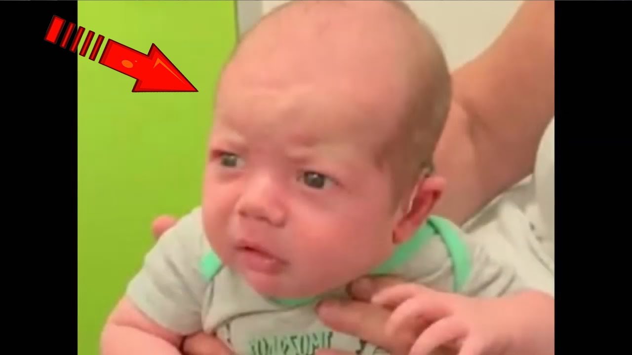 Глухой мальчик впервые услышал голос мамы, реакция растопит ваши сердца ...