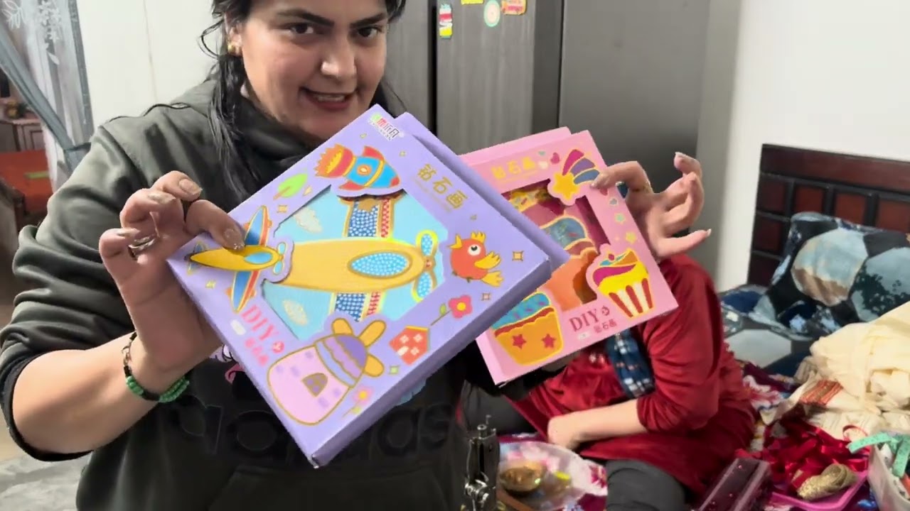 Maa ke purane kapdo se yh kya bana diya ? 