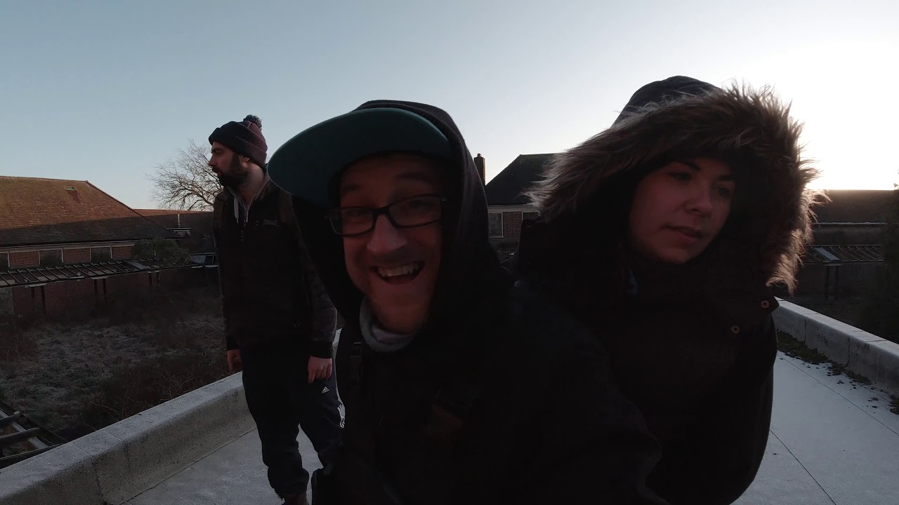 Exploring An Abandoned School - YouTube