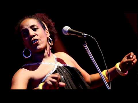 Top Tracks - Xiomara Laugart
